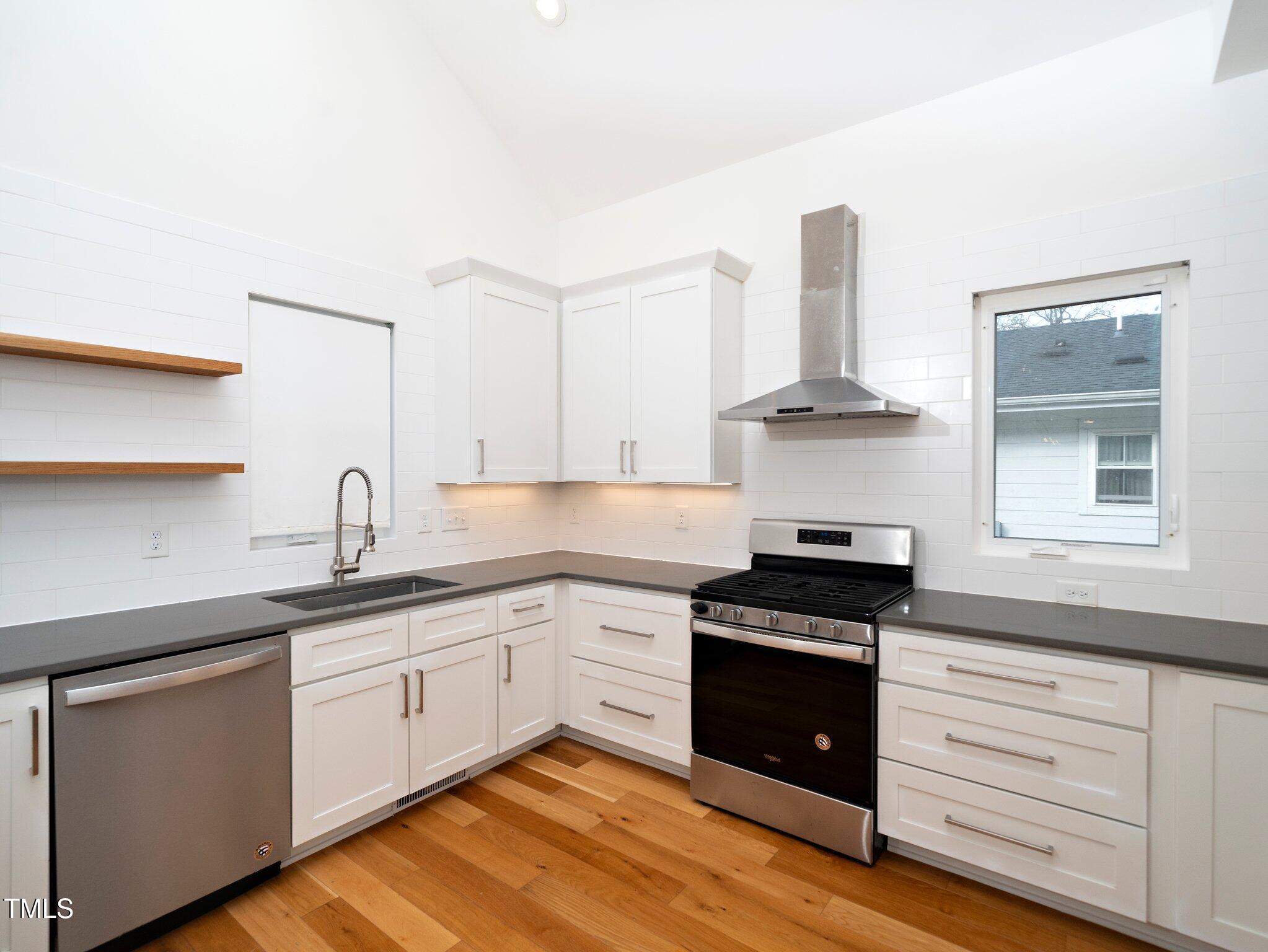 617 Church Street Raleigh, NC 27601 - Photo 14 of 44 33-web-or-mls-617 Church-17