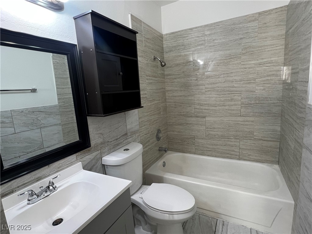 6942 Appleton Drive, Unit 4 Las Vegas, NV 89156 - Photo 17 of 19