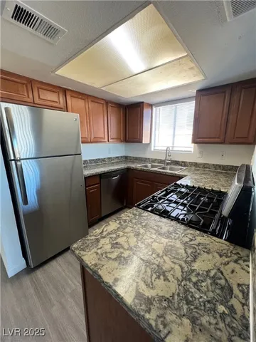 $1,100 | 6942 Appleton Drive, Unit 4, Las Vegas, NV 89156