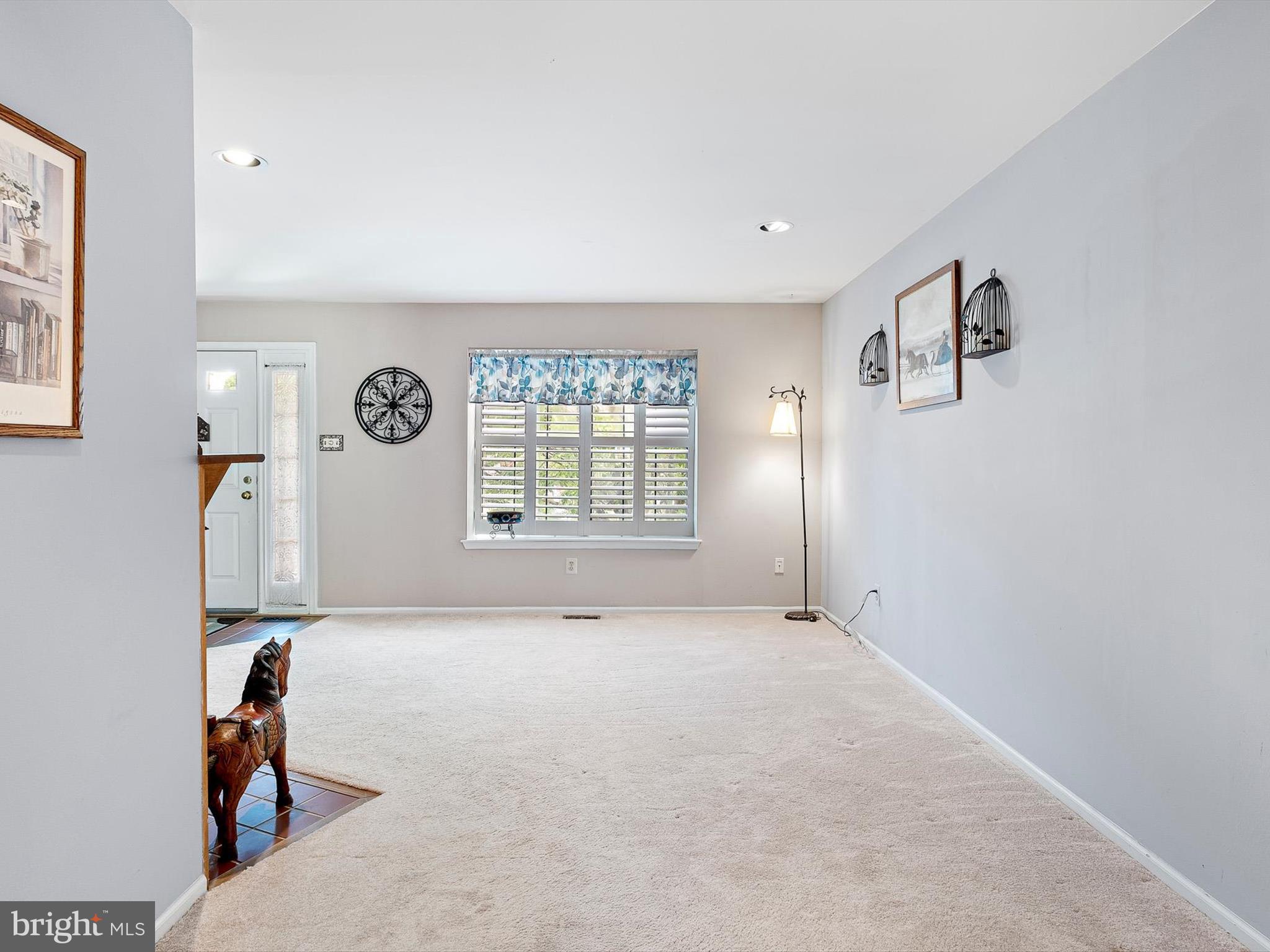 203 Aucott Road Brookhaven, PA 19015 - Photo 4 of 20 Gallery Image 4