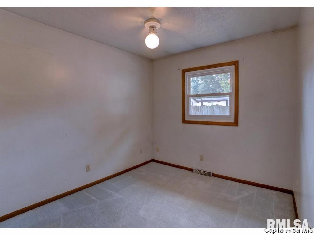1833 North Albany Street Springfield, IL 62702 - Photo 20 of 36 Gallery Image 20
