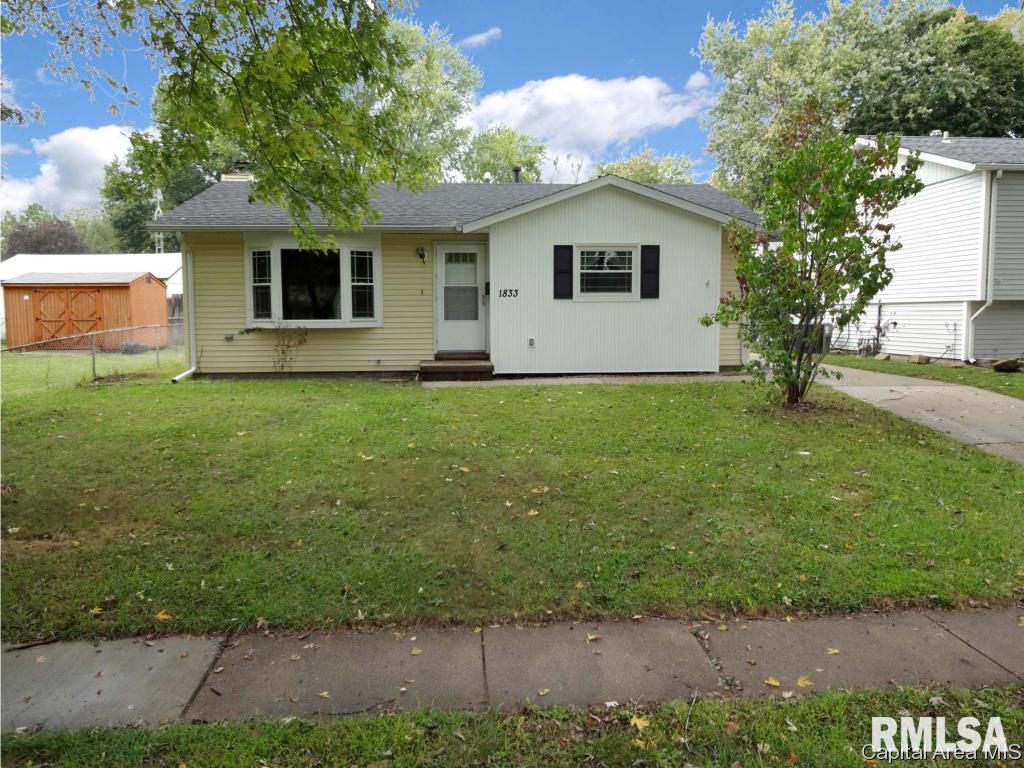 1833 North Albany Street Springfield, IL 62702 - Photo 2 of 36 Gallery Image 2
