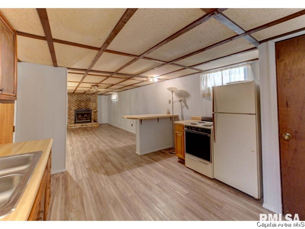 1833 North Albany Street Springfield, IL 62702 - Photo 28 of 36 Gallery Image 28