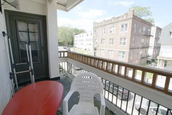 $3,000 | 120 Glenville Avenue, Unit 6, Boston, MA 02134