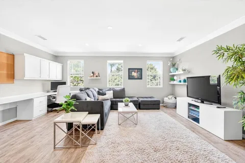$2,395,000 | 6937 Waters End Drive, Carlsbad, CA 92011