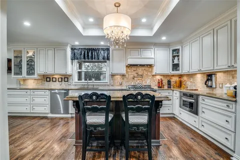 $899,000 | 1432 Sylvan Avenue, Dallas, TX 75208