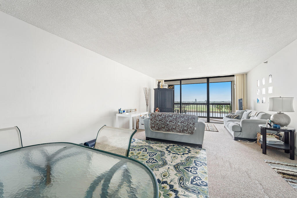 356 Golfview Road, Unit 505 North Palm Beach, FL 33408 - Photo 1 of 30 356golfview505NPB1-1