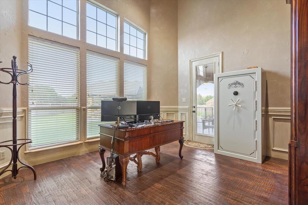 7 Lone Star Drive Waco, TX 76708 - Photo 19 of 40