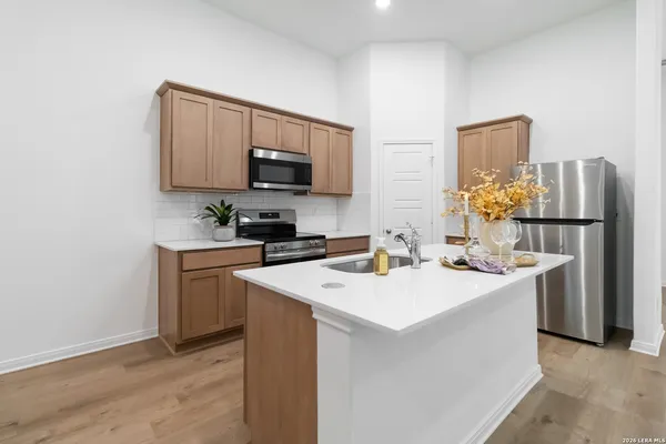 $1,645 | 5119 Cindy Branch, Unit 1, San Antonio, TX 78253