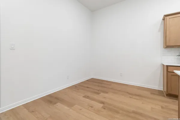 $1,645 | 5119 Cindy Branch, Unit 1, San Antonio, TX 78253