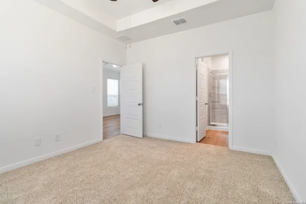 $1,645 | 5119 Cindy Branch, Unit 1, San Antonio, TX 78253