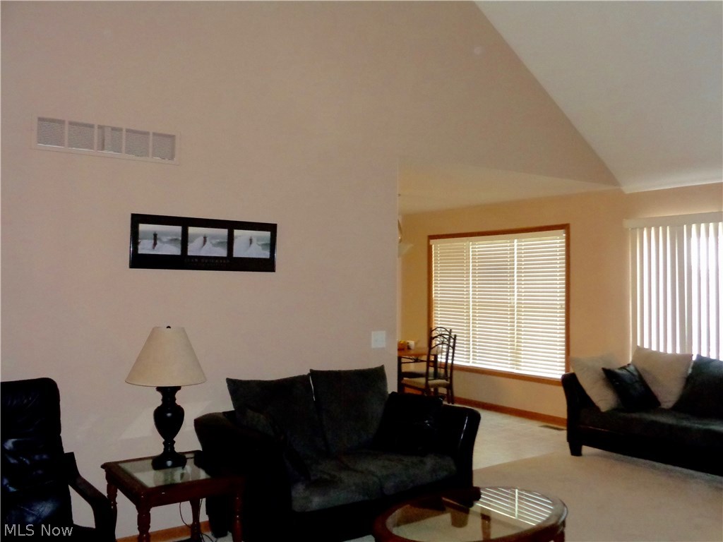 1024 Susan Road Ravenna, OH 44266 - Photo 5 of 27 Gallery Image 5