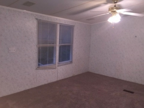216 New Creech Road Selma, NC 27576 - Photo 2 of 14 Living Room