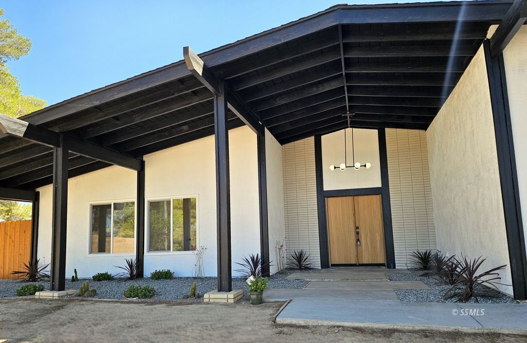 611 West Felspar Avenue Ridgecrest, CA 93555 - Photo 33 of 36