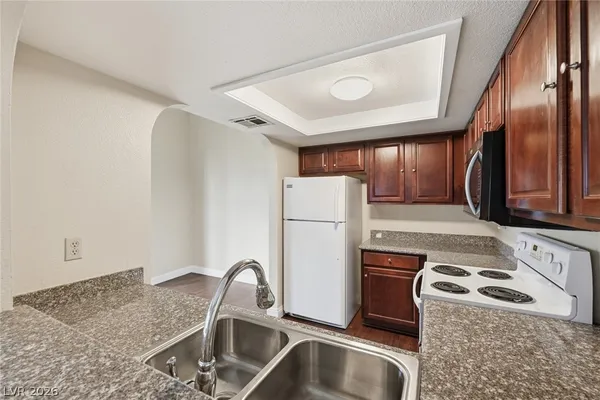 $225,000 | 2412 Sunfish Drive, Unit D, Henderson, NV 89014