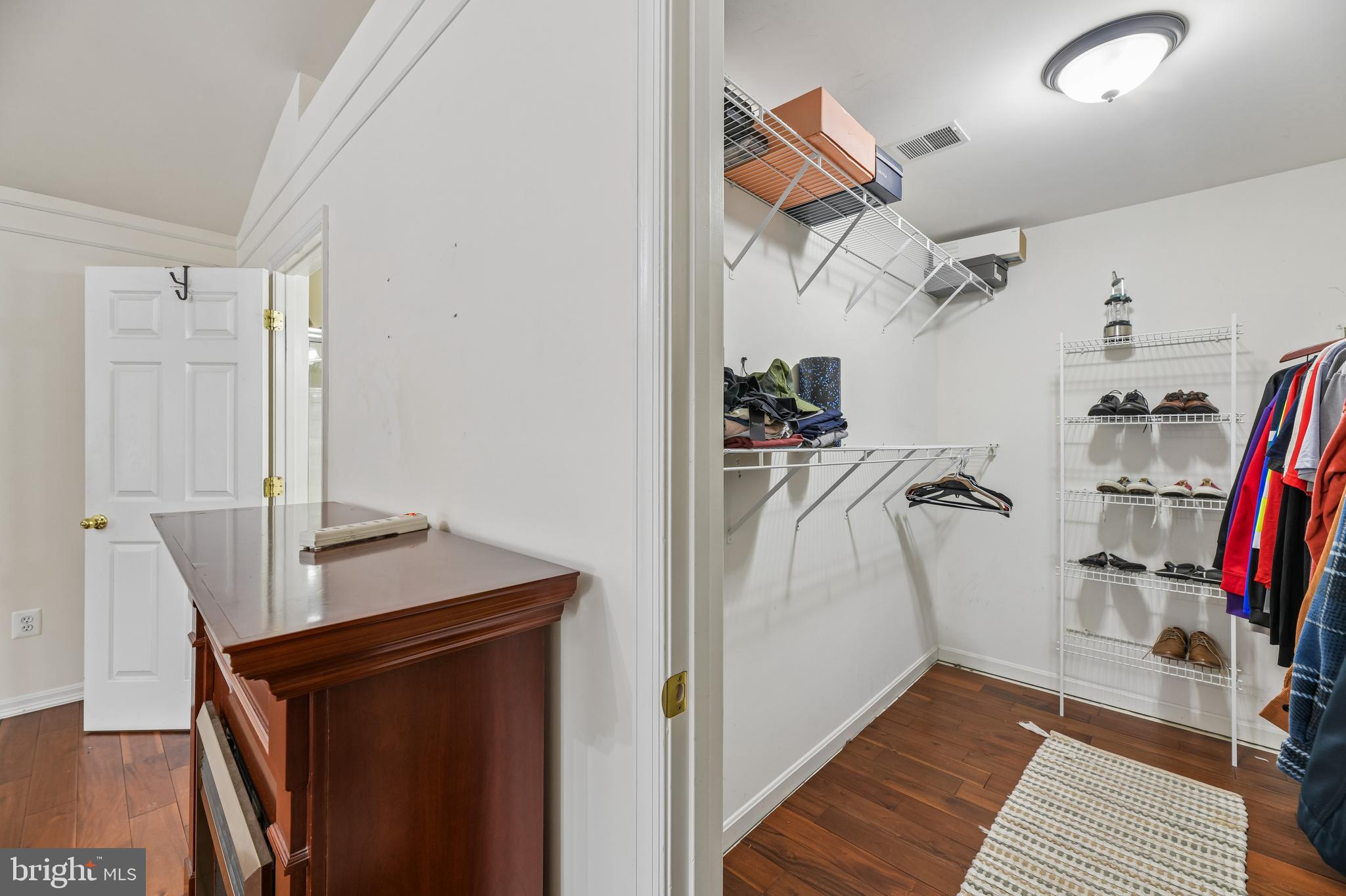 16116 Eckhart Road Bowie, MD 20716 - Photo 44 of 93 Primary Closet