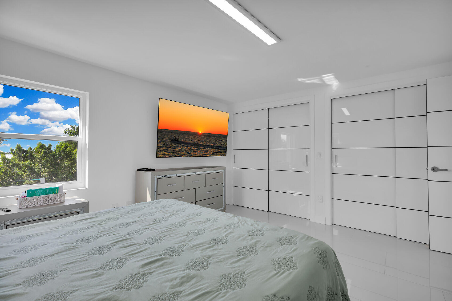 209 Corsair Road Duck Key, FL 33050 - Photo 27 of 38 Primary Bedroom