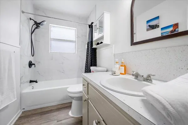 $1,999 | 3007 Burning Oak Drive, Austin, TX 78704