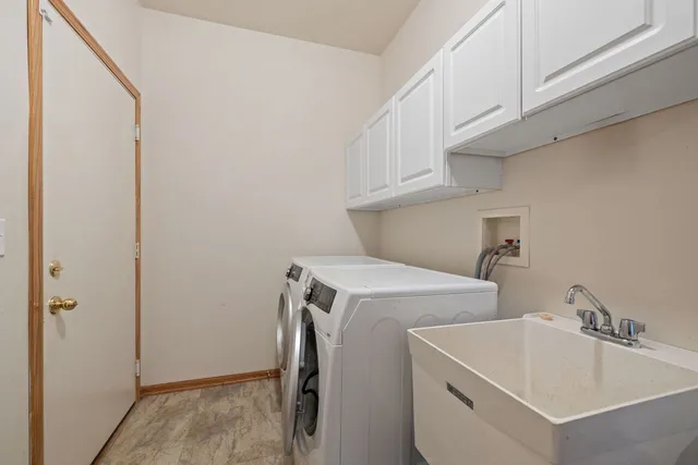 $353,900 | 19242 104th Avenue, Mokena, IL 60448