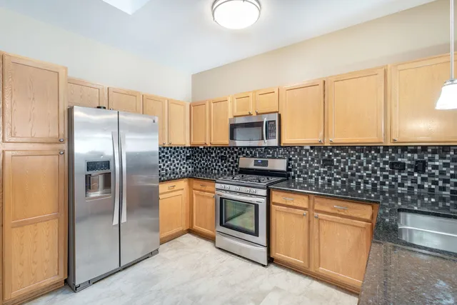 $353,900 | 19242 104th Avenue, Mokena, IL 60448