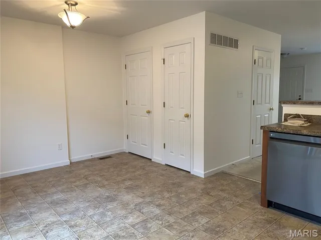 $235,000 | 116 Willott Square Drive, St. Peters, MO 63376