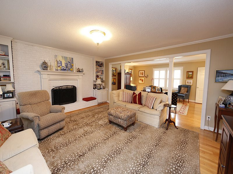 309 Foxhall Street Raleigh, NC 27609 - Photo 7 of 25 Photo 7