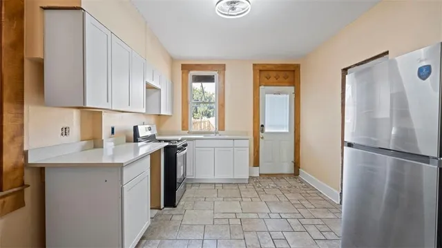 $205,000 | 409 Vine Street, Homestead, PA 15120