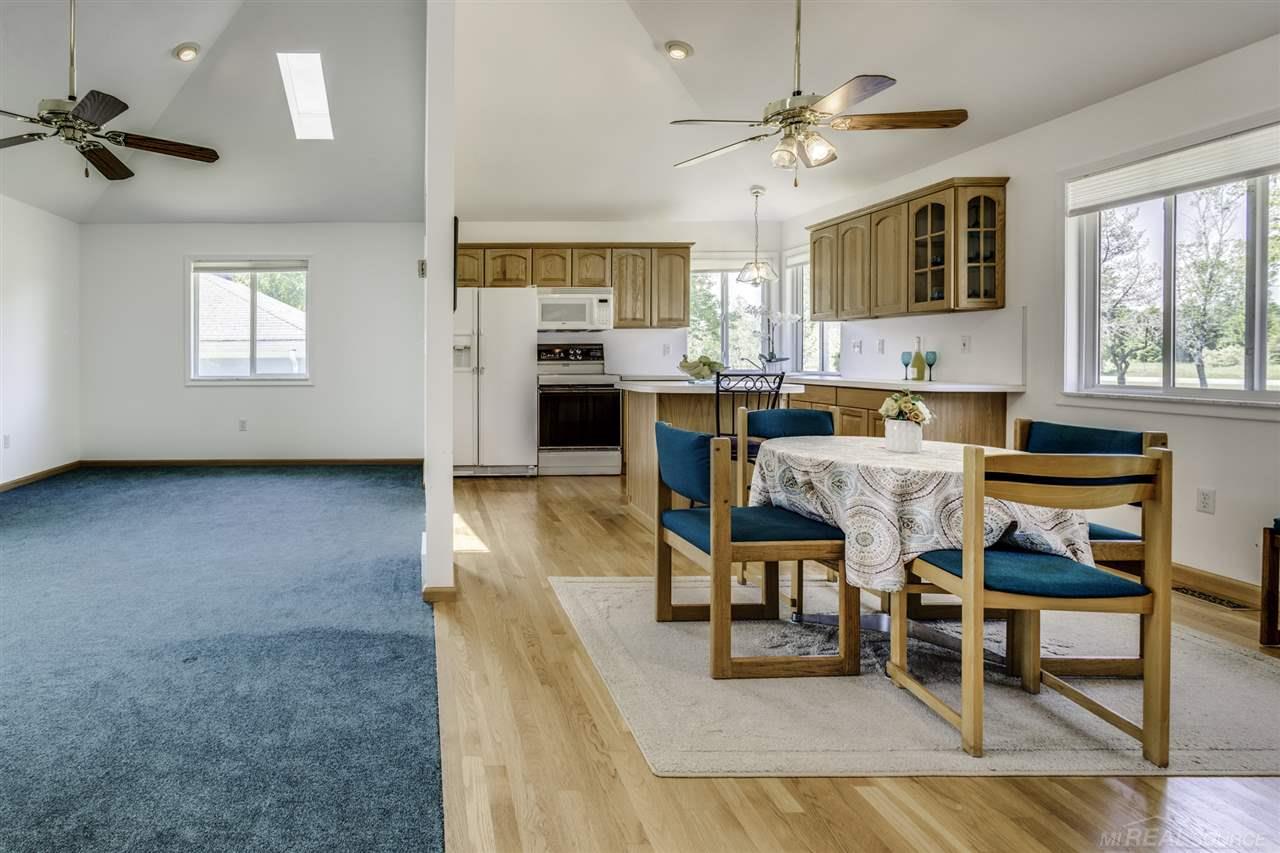 5824 North Lakeshore Road Deckerville, MI 48427 - Photo 21 of 36