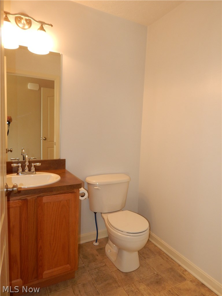 2334 Ravenna Road Kent, OH 44240 - Photo 3 of 14 Gallery Image 3