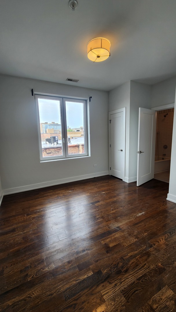 4428 North Sheridan Road, Unit 4G Chicago, IL 60640 - Photo 12 of 23
