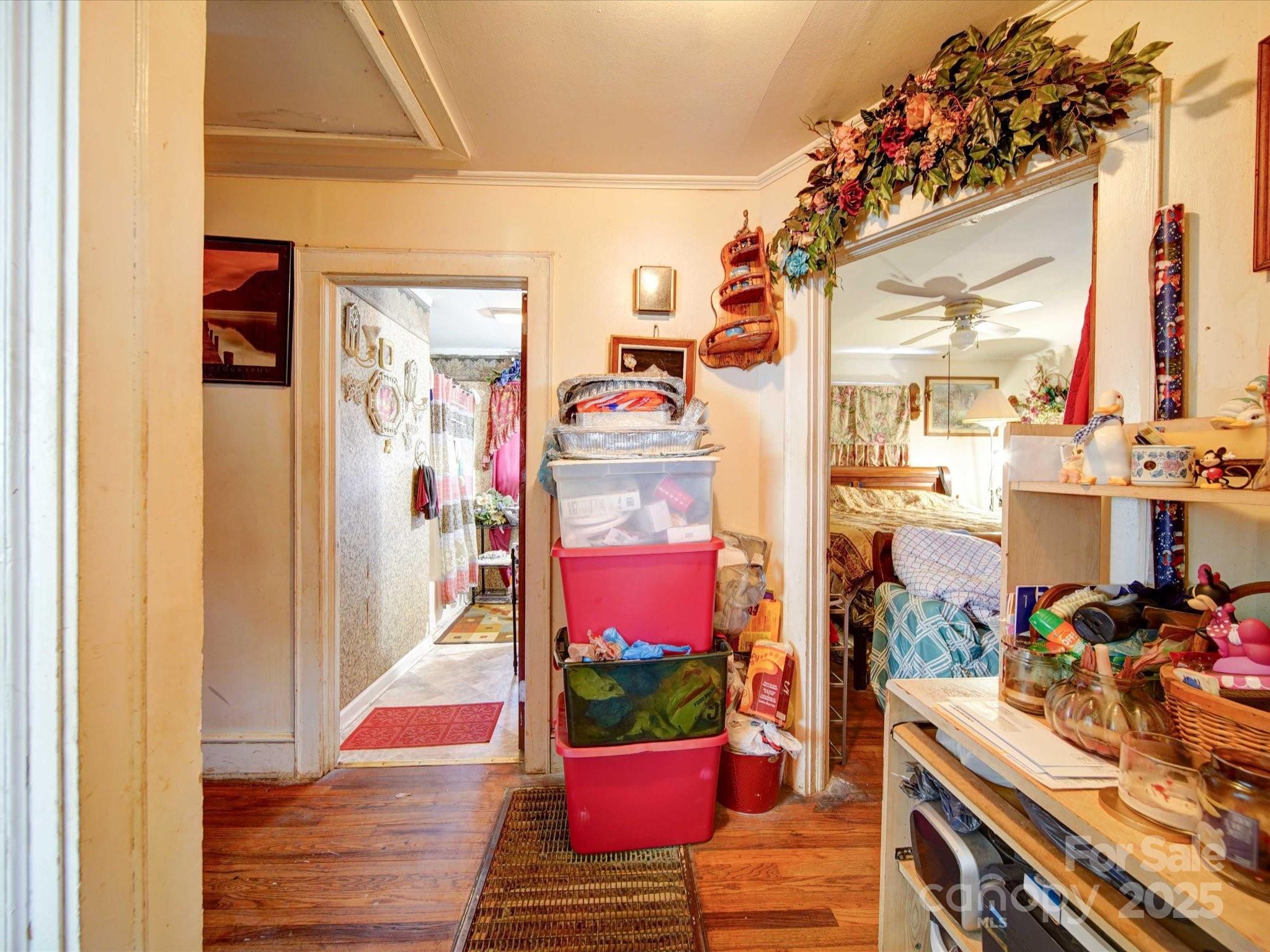 1043 Ridge Avenue Gastonia, NC 28052 - Photo 16 of 36 Gallery Image 16
