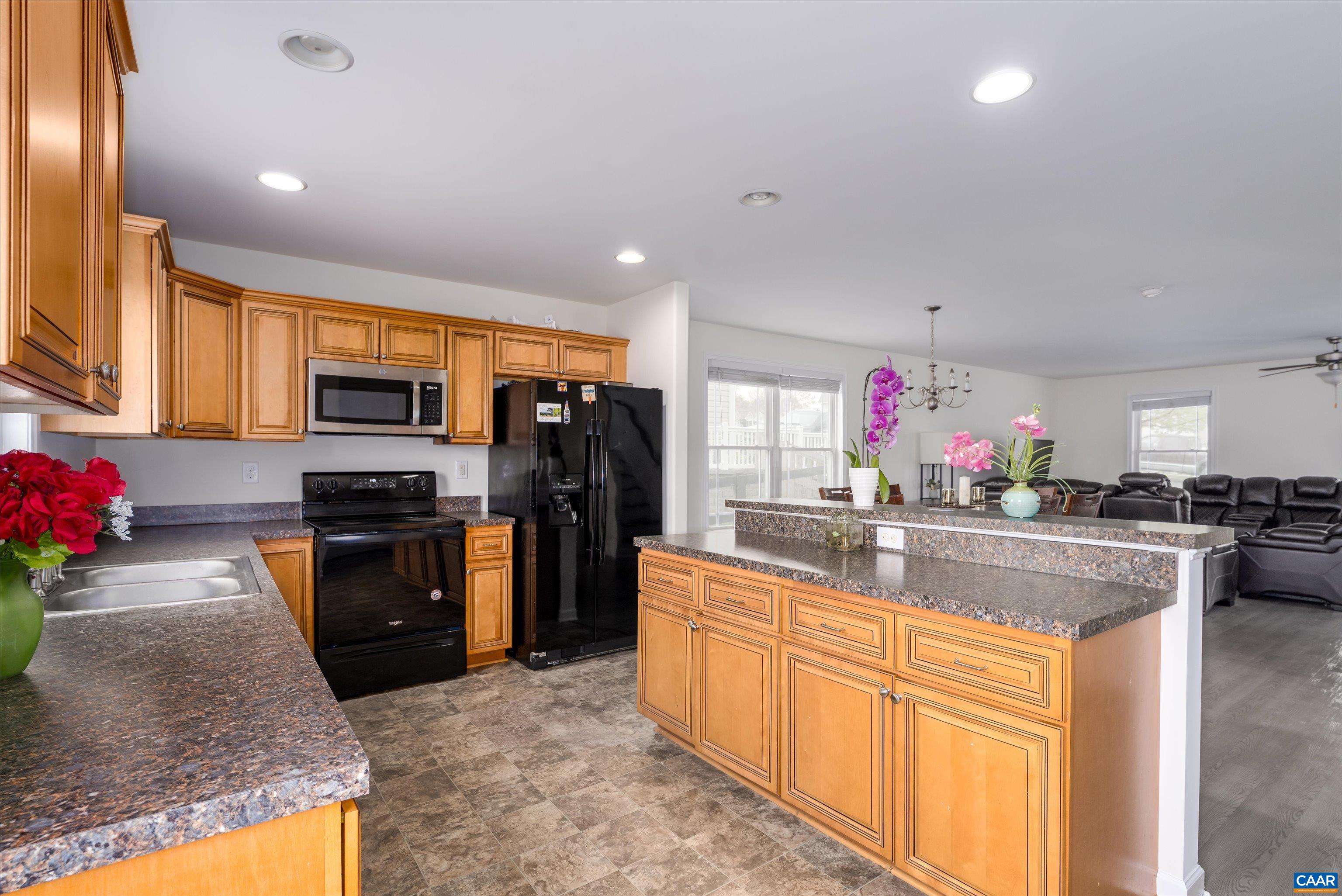 308 Overview Street Waynesboro, VA 22980 - Photo 2 of 42 Gallery Image 2