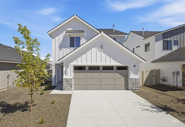 $394,990 | 904 North Thunderbolt Street, Mountain Home, ID 83647