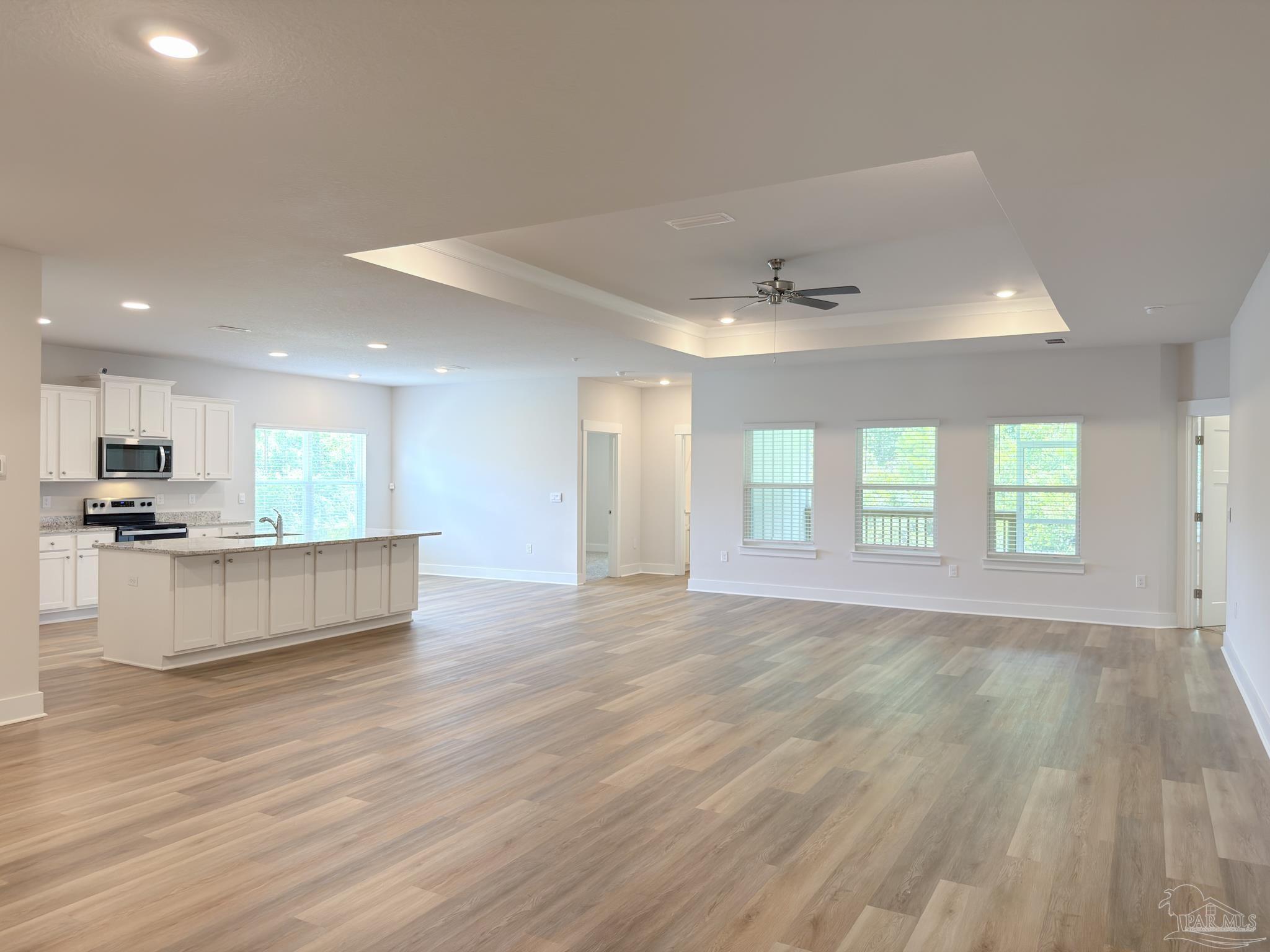 6052 Rutherford Loop Pensacola, FL 32526 - Photo 5 of 39