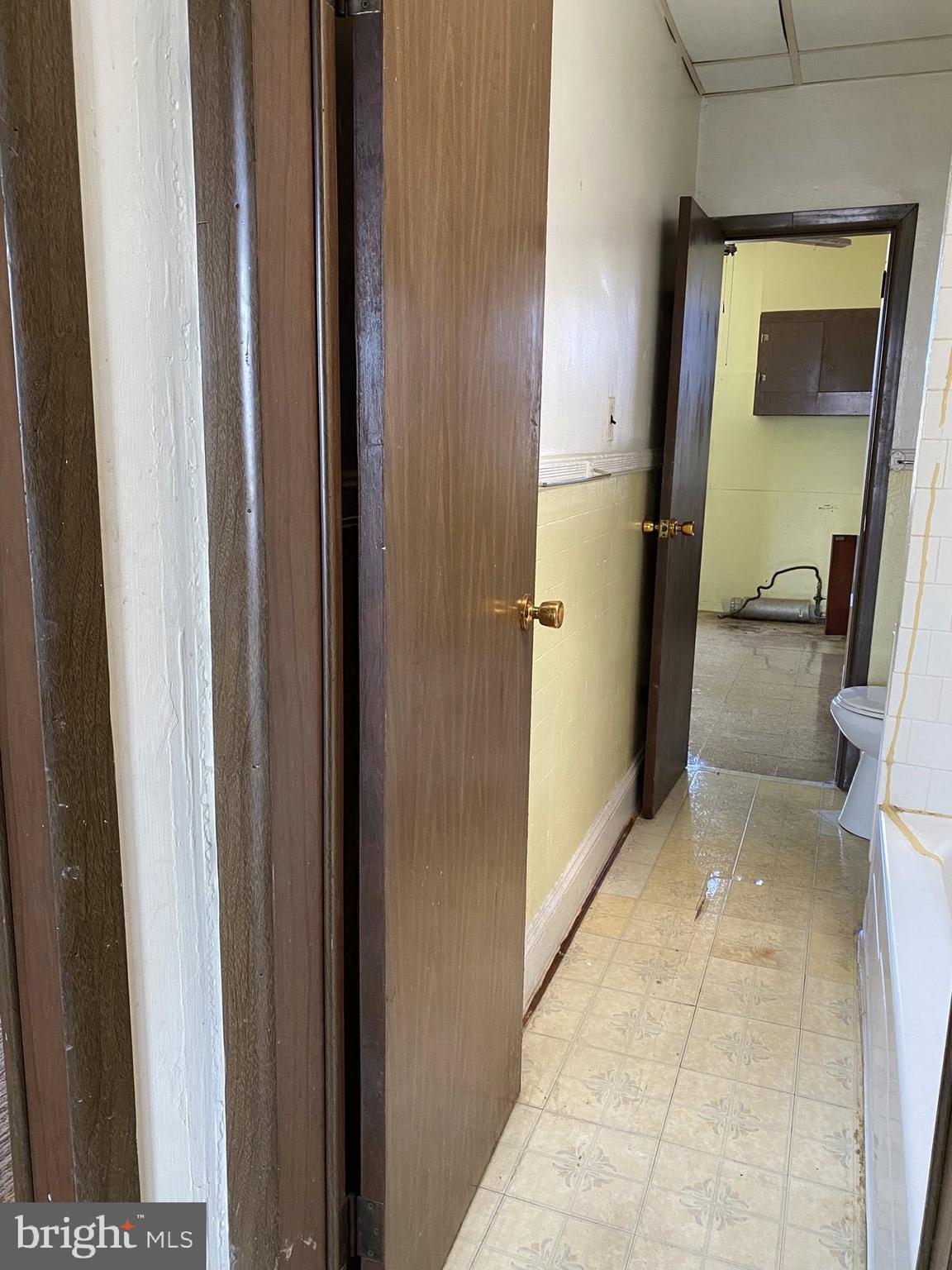 610 Rappolla Street Baltimore, MD 21224 - Photo 3 of 22 Gallery Image 3