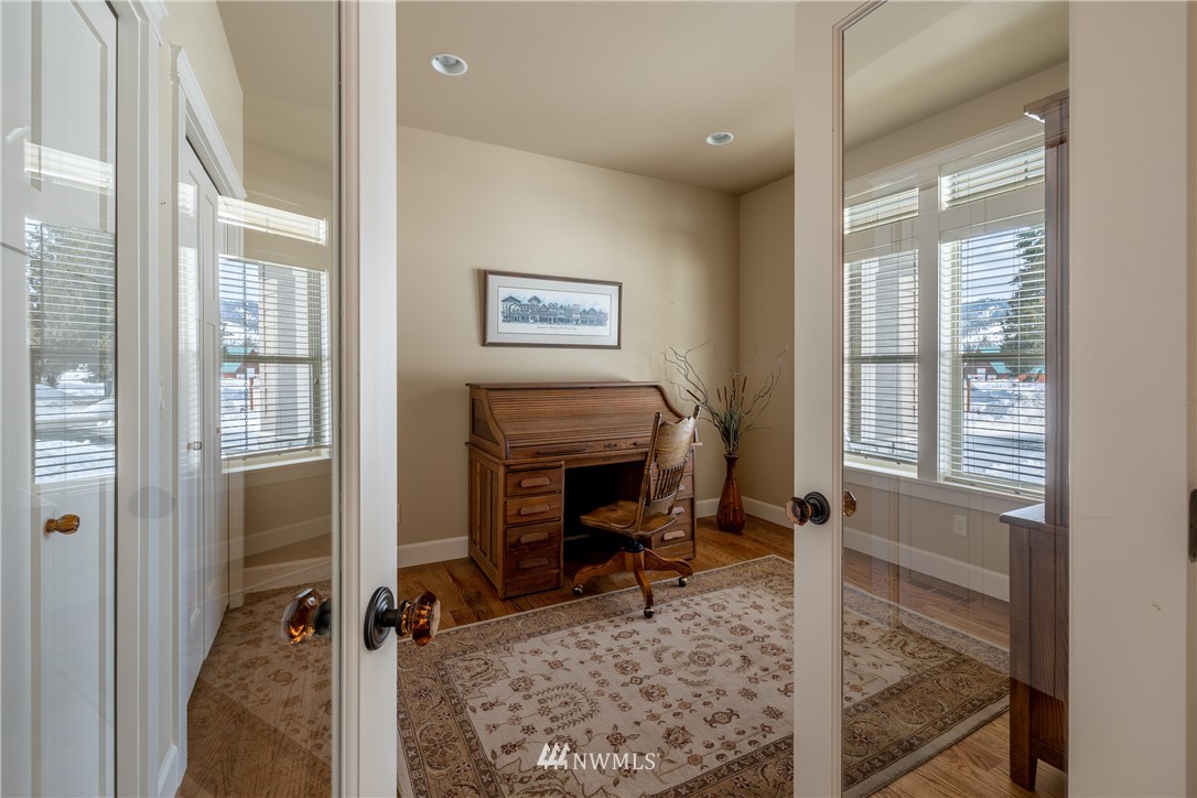9768 Dye Road Leavenworth, WA 98826 - Photo 11 of 33 Gallery Image 11