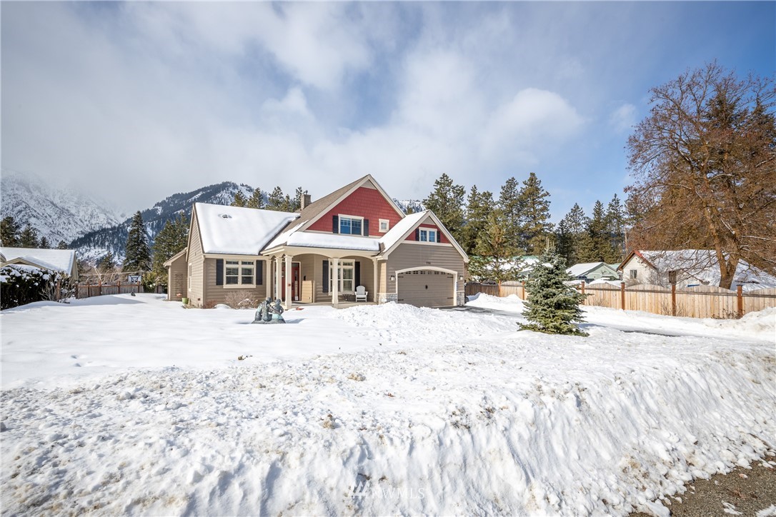9768 Dye Road Leavenworth, WA 98826 - Photo 4 of 33 Gallery Image 4