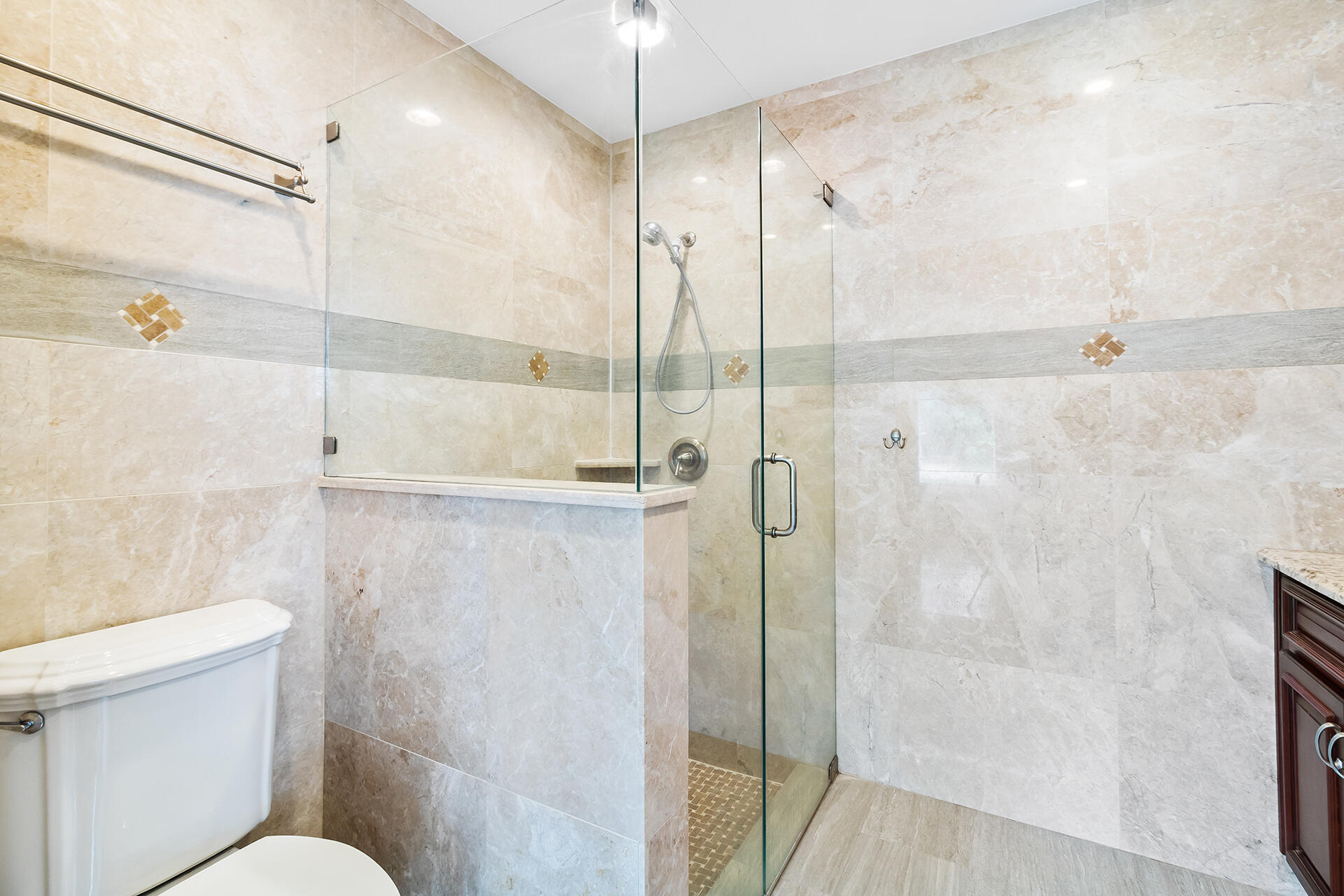 470 Northeast 25th Terrace Boca Raton, FL 33431 - Photo 23 of 31 IMG_1977