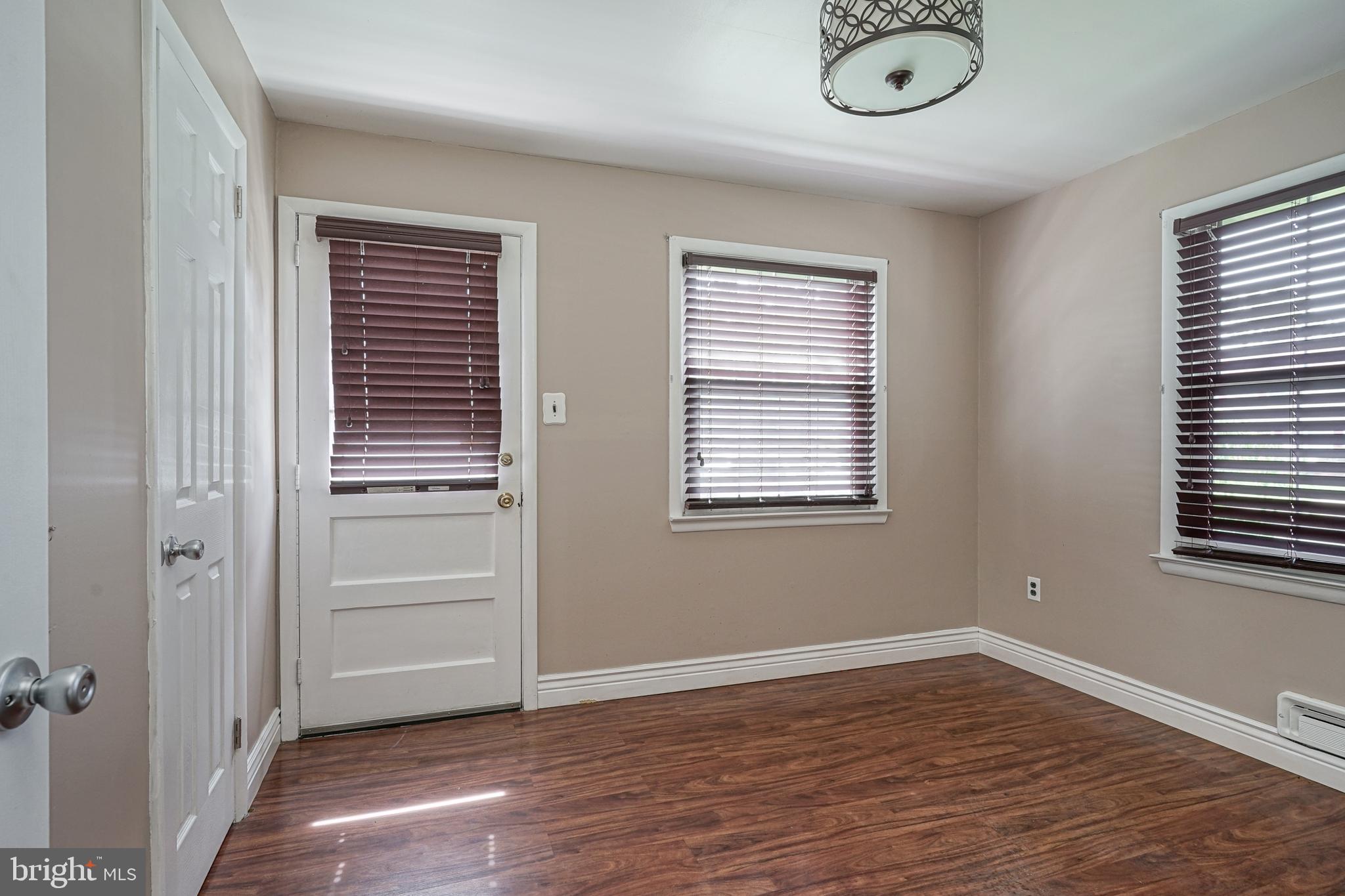 113 Evergreen Road Stratford, NJ 08084 - Photo 5 of 21