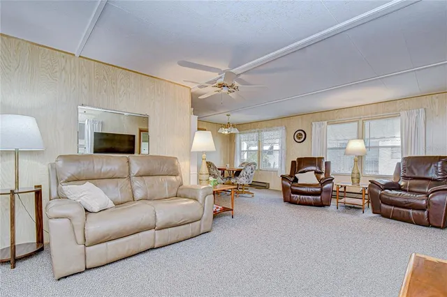 $114,900 | 6128 Ridgewood Drive, Zephyrhills, FL 33542