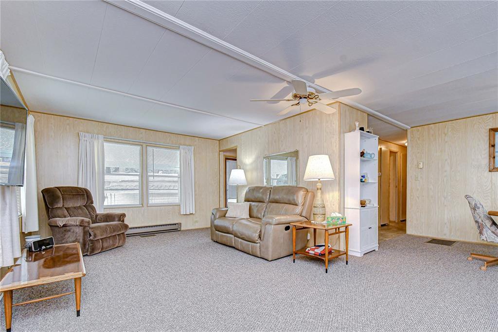 6128 Ridgewood Drive Zephyrhills, FL 33542 - Photo 15 of 40