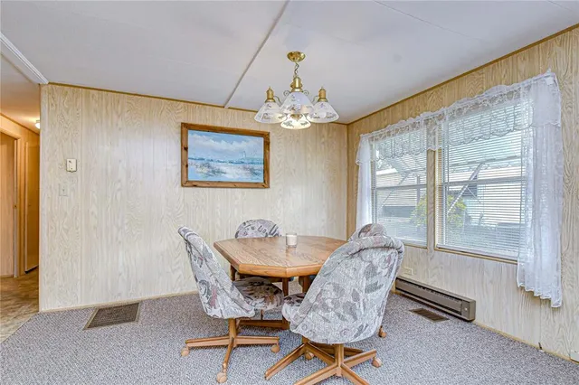 $114,900 | 6128 Ridgewood Drive, Zephyrhills, FL 33542