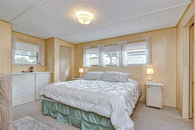 $114,900 | 6128 Ridgewood Drive, Zephyrhills, FL 33542