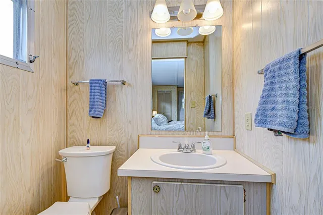 $114,900 | 6128 Ridgewood Drive, Zephyrhills, FL 33542