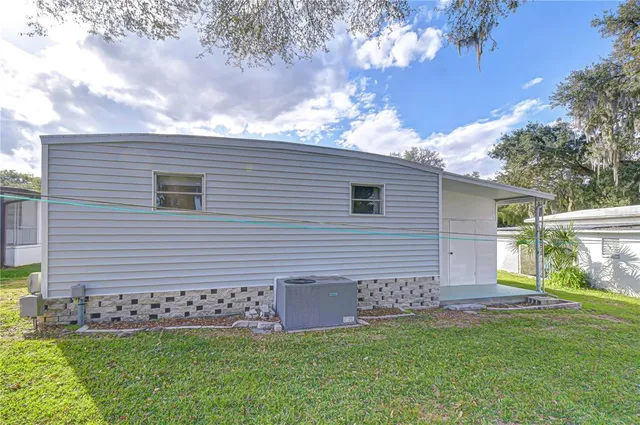 $114,900 | 6128 Ridgewood Drive, Zephyrhills, FL 33542