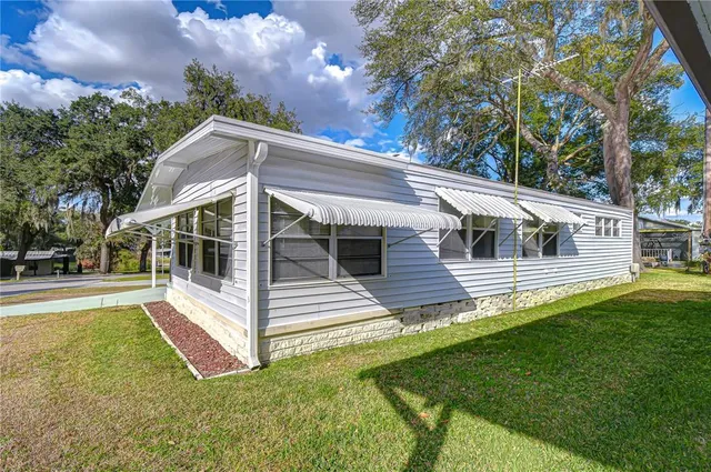 $114,900 | 6128 Ridgewood Drive, Zephyrhills, FL 33542