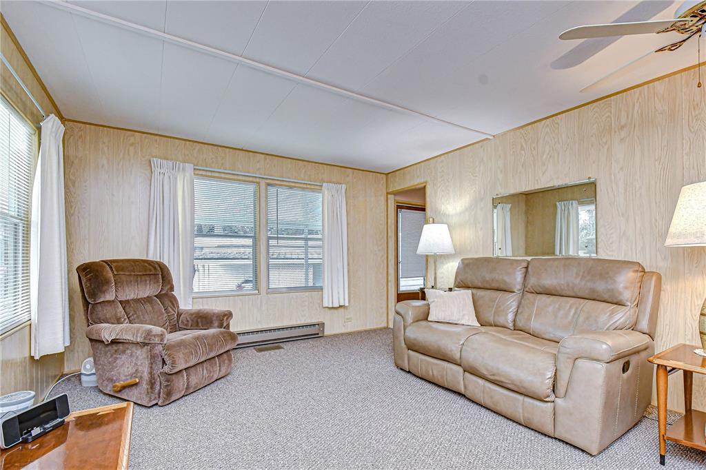 6128 Ridgewood Drive Zephyrhills, FL 33542 - Photo 9 of 40