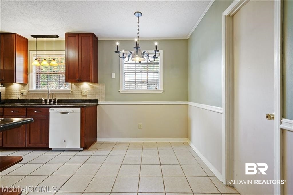 2747 Perin Place Mobile, AL 36693 - Photo 10 of 30