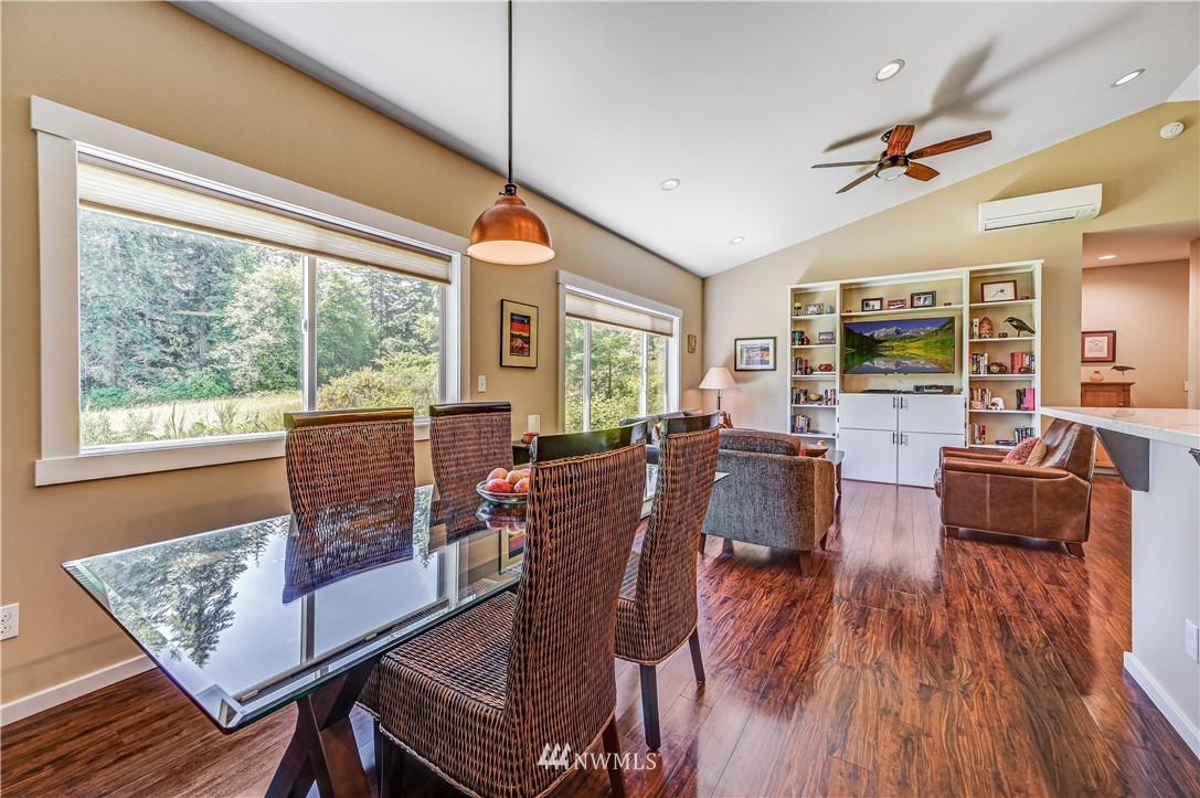 6506 Heggeness Road Clinton, WA 98236 - Photo 14 of 31 Gallery Image 14