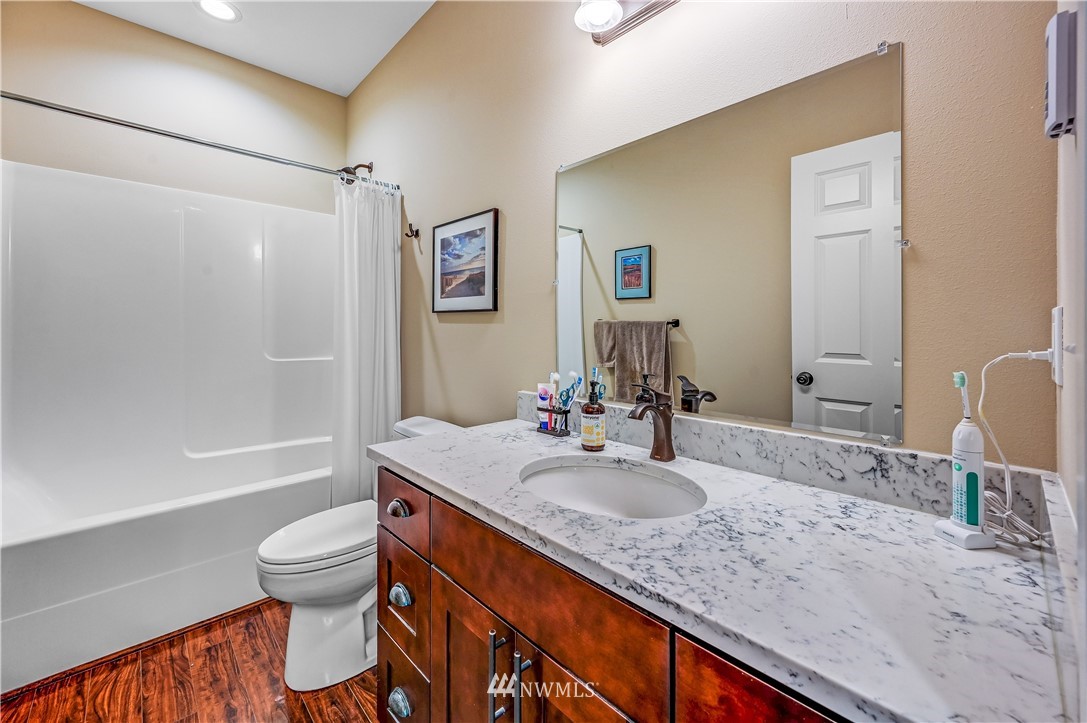 6506 Heggeness Road Clinton, WA 98236 - Photo 23 of 31 Gallery Image 23